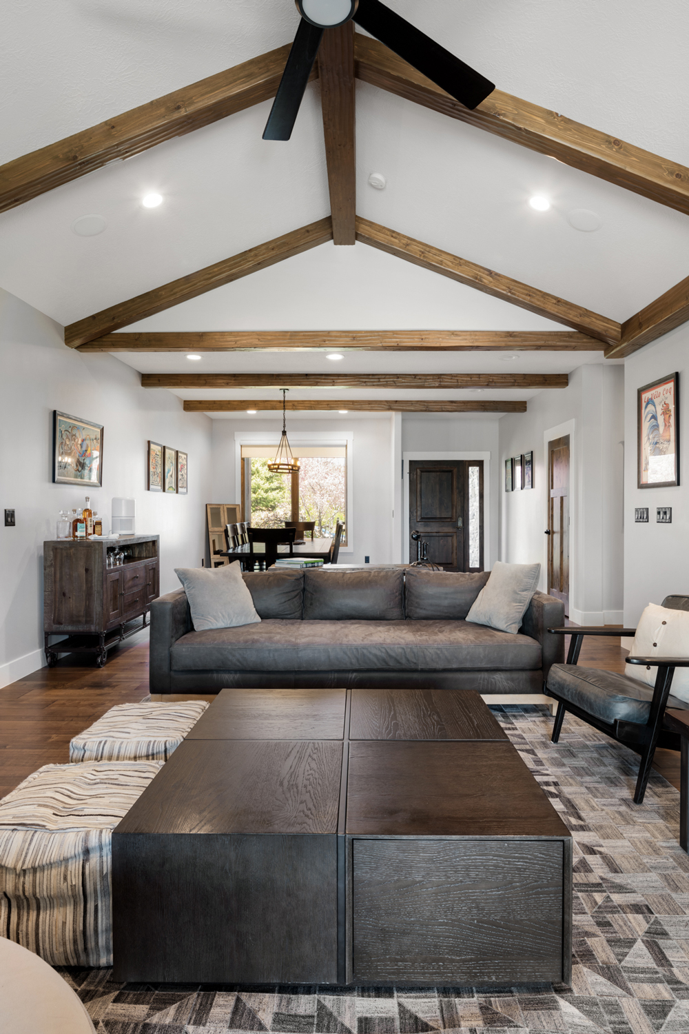 Utah Custom Home Builders Living Spaces